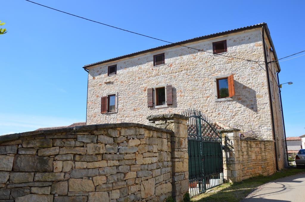 Villas Aurelia Барат Экстерьер фото