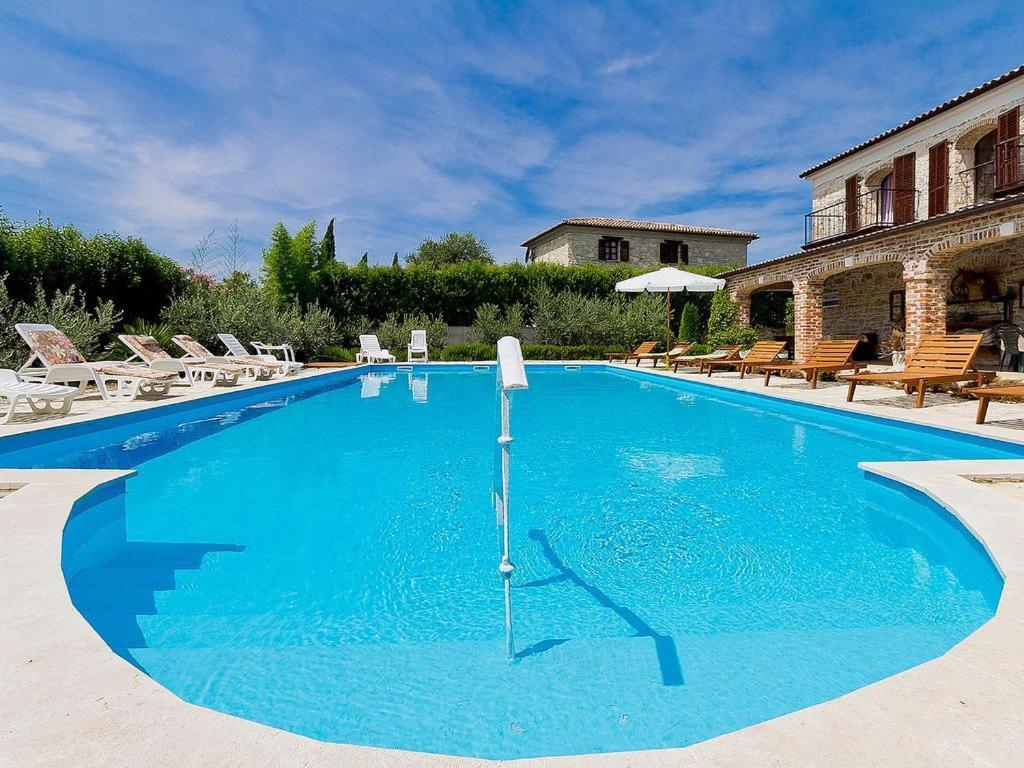 Villas Aurelia Барат Экстерьер фото
